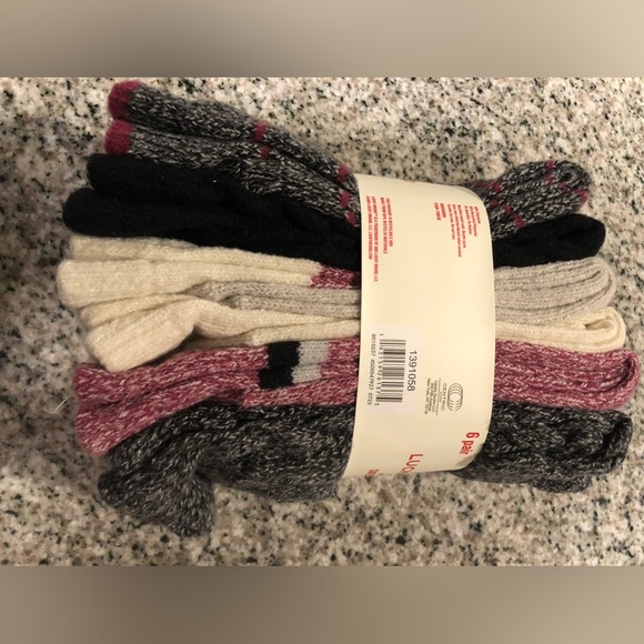 Lucky Brand Women's 6-Pair Shoe Size: 5-10 Super Soft Yarn Cozy Boot Socks- NWT - Picture 13 of 15